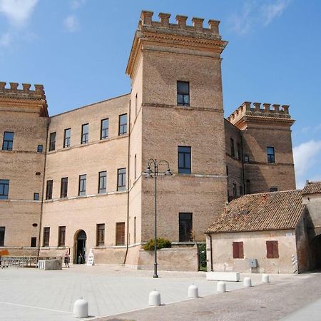 Appartamenti Ponente 利多尔德纳西奥尼 外观 照片